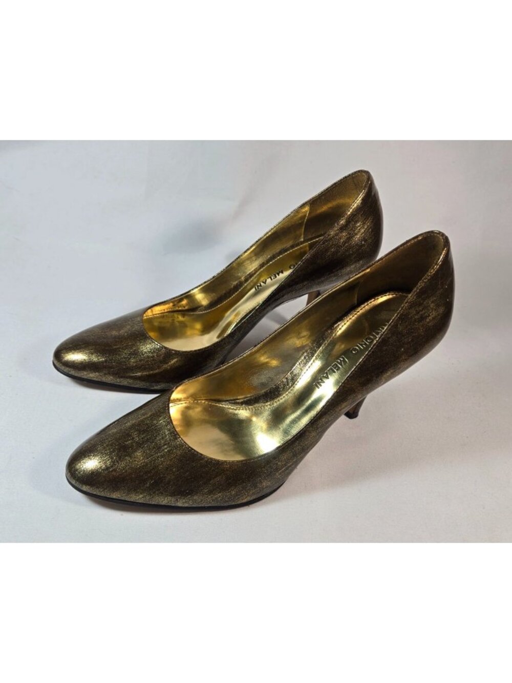 Brushed Gold Patent Leather Pumps 7M Antonio Melani Heels Glossy Metallic Party
